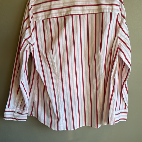 Button down blouse - Picture 3 of 3